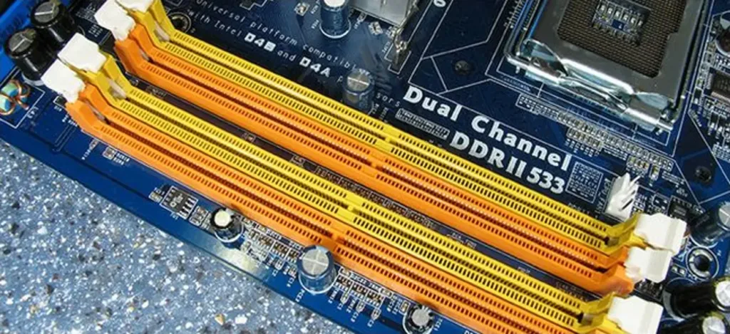 ram slots- how to choose motherboard
